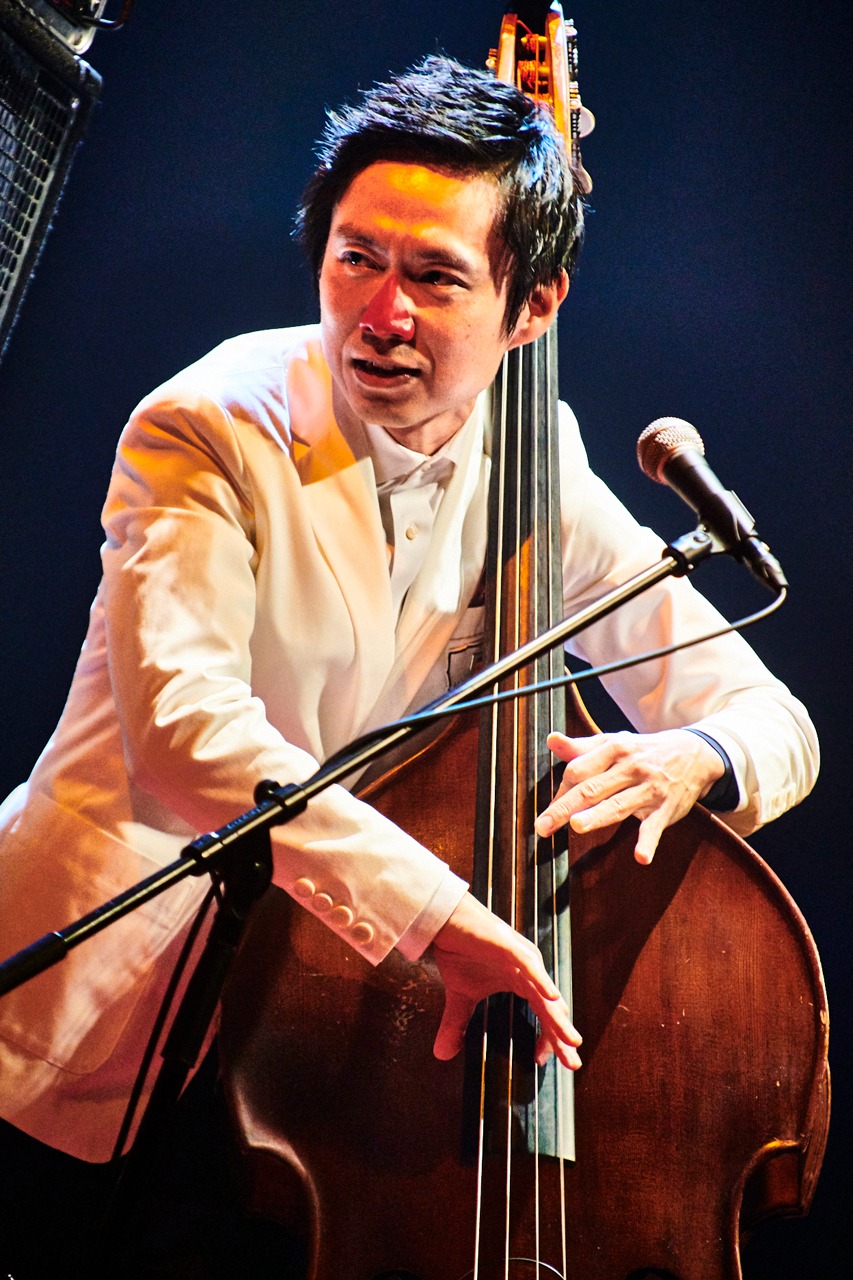 H ZETT NIRE（B）（Photo by Koharu Kudo）