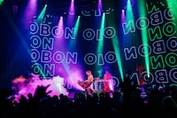 「4s4ki TOUR 2021 “HYPER NEW-PUNK LAND”」の様子。（Photo by Tatsuya Shiraishi）