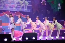 「超ときめき♡宣伝部のどきどきクリスマスパーティー2021～他の女子とは喋らないで～」東京・中野サンプラザホール公演の様子。