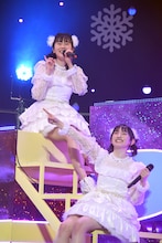 坂井仁香（上）と菅田愛貴（下）。