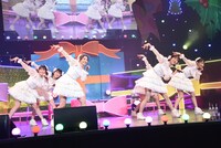 「超ときめき♡宣伝部のどきどきクリスマスパーティー2021～他の女子とは喋らないで～」東京・中野サンプラザホール公演の様子。