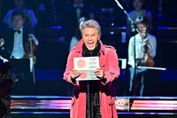 「第63回 輝く！日本レコード大賞」プレゼンターの新庄剛志。 (c)TBS