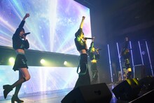 「サンダルテレフォン 2021 LAST LIVE -西脇朱音卒業公演」の様子。