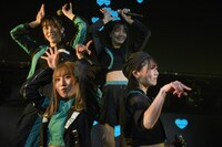 「サンダルテレフォン 2021 LAST LIVE -西脇朱音卒業公演」の様子。