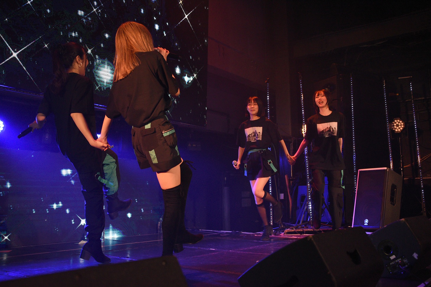 「サンダルテレフォン 2021 LAST LIVE -西脇朱音卒業公演」の様子。