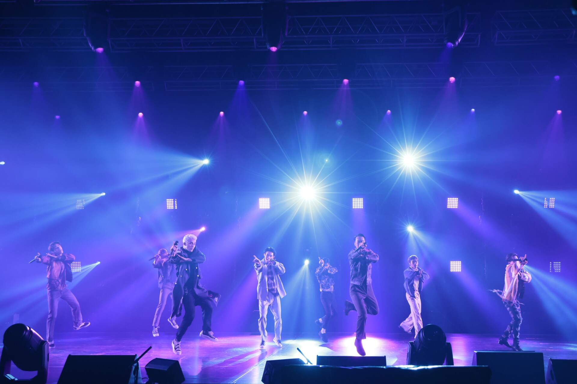 ミュージック EXILE COUNTDOWN LIVE これぞLDHエンタテインメント”と感じた4時間、初カウントダウンライブ