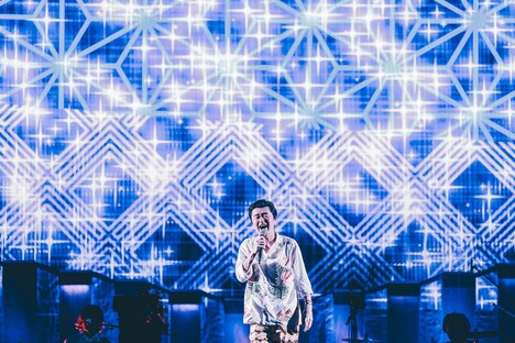 桑田佳祐「LIVE TOUR 2021『BIG MOUTH, NO GUTS!!』」神奈川・横浜アリーナ公演の様子。（撮影：西槇太一）