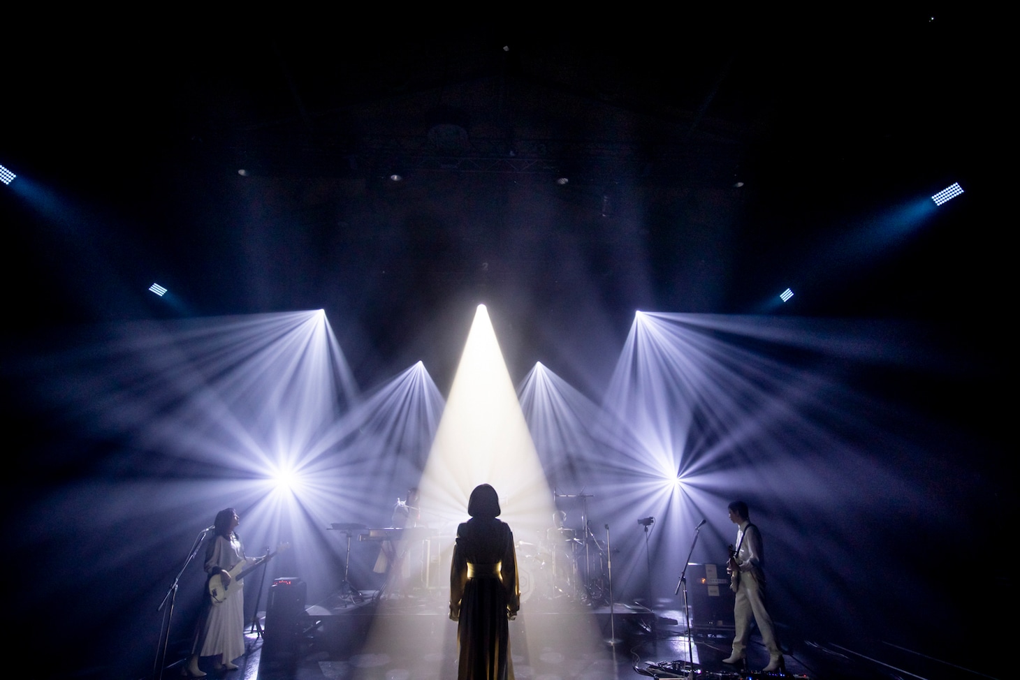 女王蜂（Photo by Viola Kam［V'z Twinkle］）