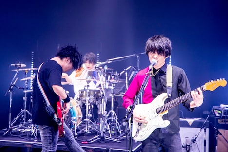 UNISON SQUARE GARDEN（Photo by Viola Kam［V'z Twinkle］）