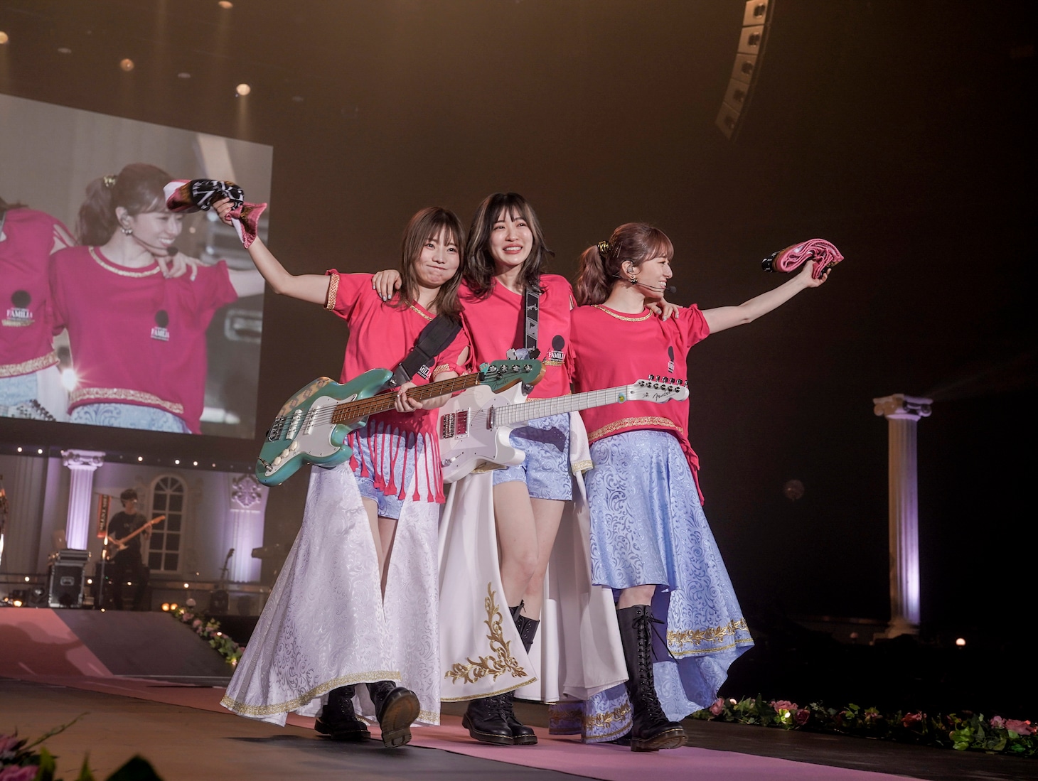 SILENT SIREN