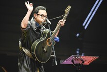 角田晃広（東京03）（撮影：高田真希子）