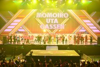 「第5回 ももいろ歌合戦」の様子。（撮影：高田真希子）