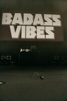 ステージに残されたマイク。（撮影：岸田哲平）