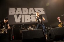 ザ・クロマニヨンズ（撮影：柴田恵理）