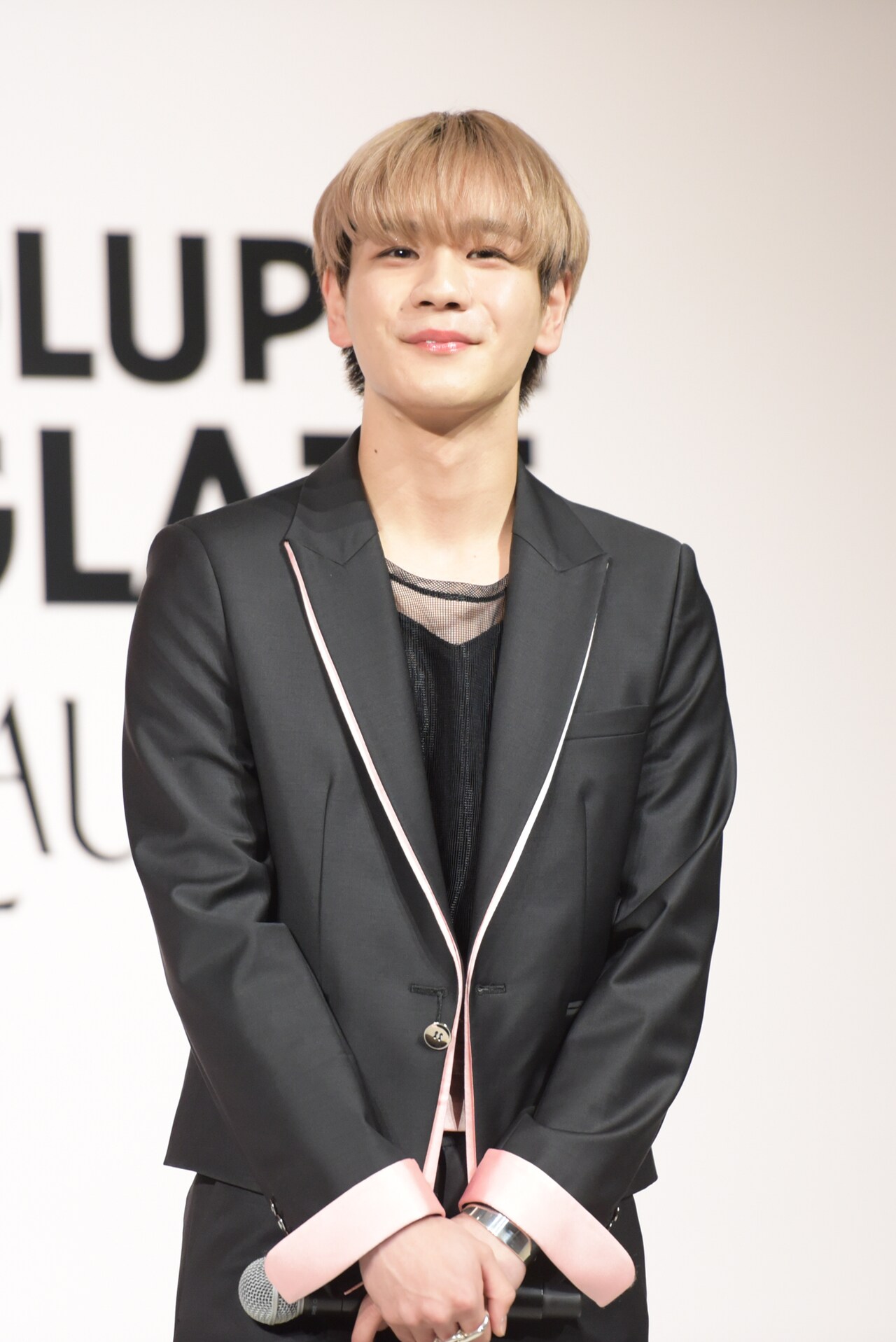 豆原一成（JO1） - JO1が「YSL BEAUTY」ブランドアンバサダーに、肌に