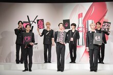 左から佐藤景瑚、川西拓実、與那城奨、川尻蓮、木全翔也、白岩瑠姫、河野純喜。