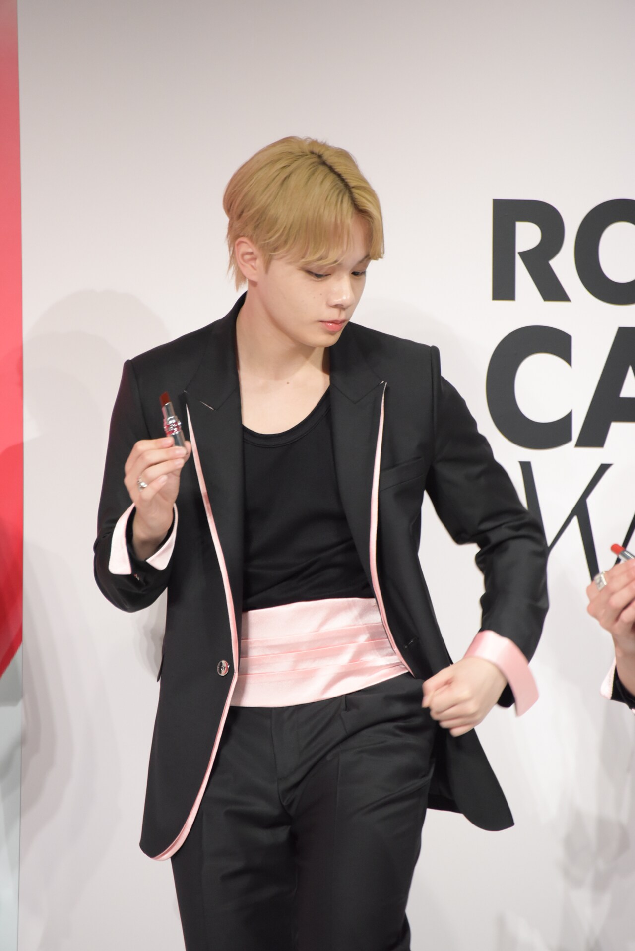 鶴房汐恩（JO1） - JO1が「YSL BEAUTY」ブランドアンバサダーに、肌に