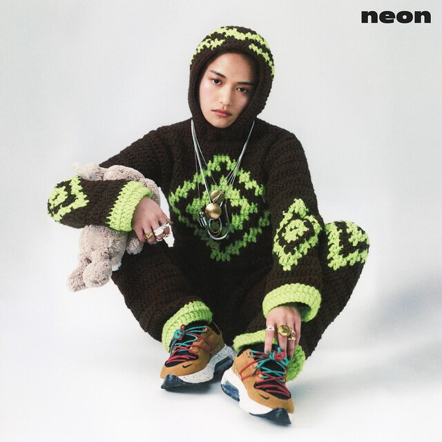 iri「neon」ジャケット