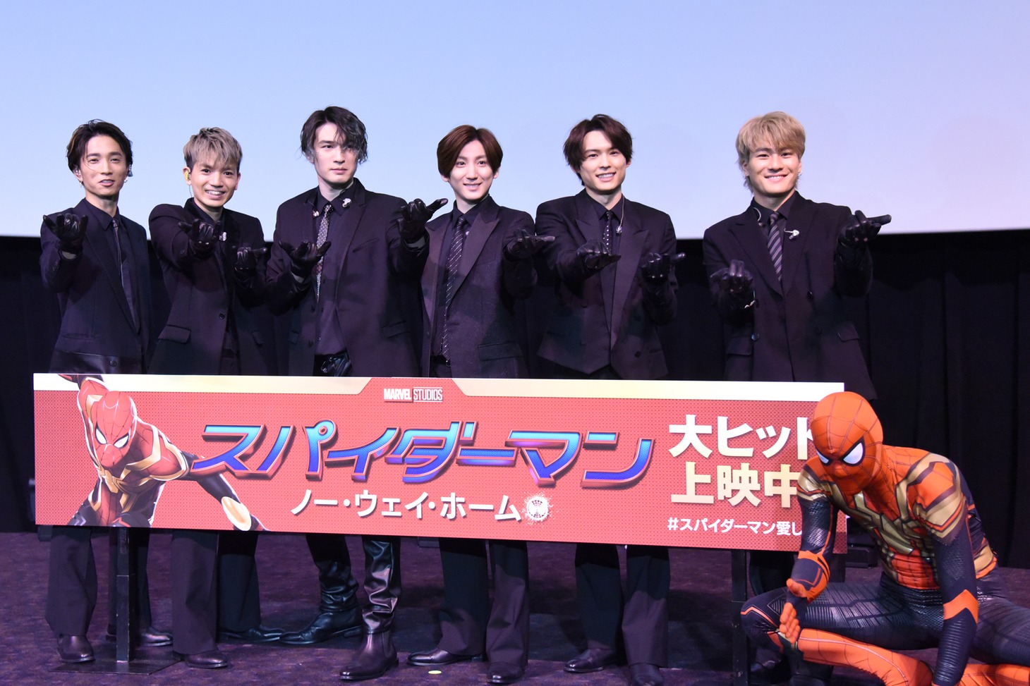 SixTONESとスパイダーマン。