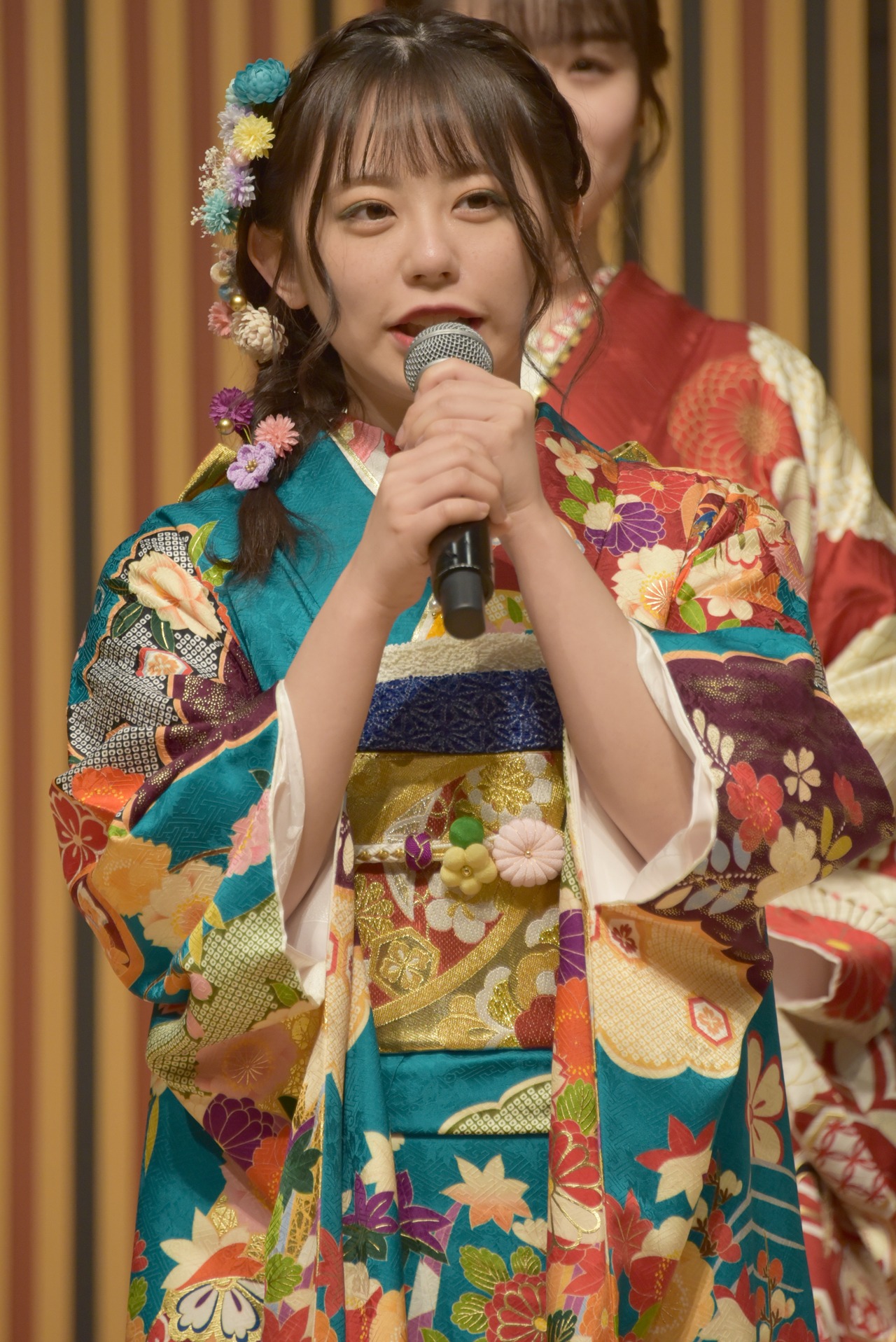 濱咲友菜