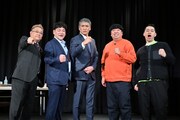 左からサンドウィッチマン、吉川晃司、バナナマン。(c)TBS