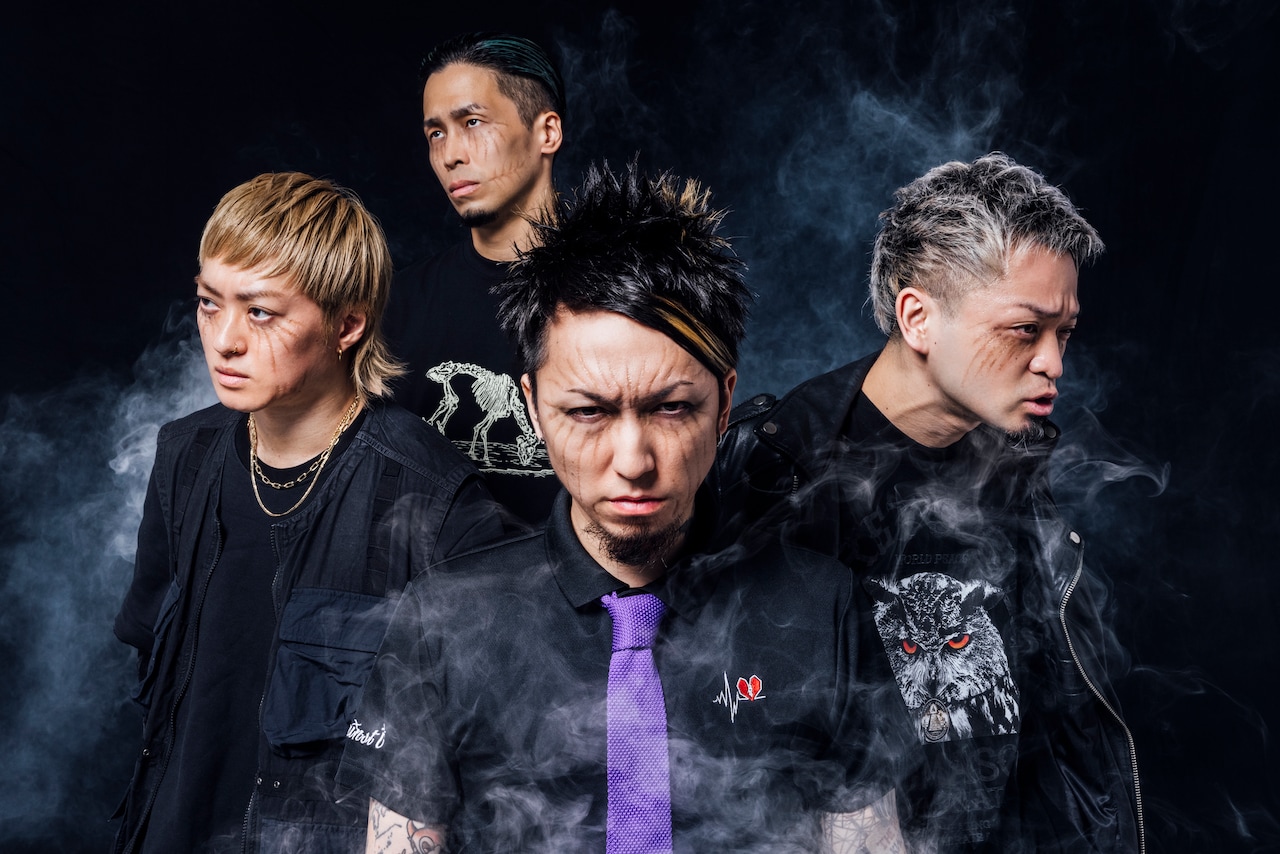 SiMが10月より全国ツアー「BEWARE」開催、MAHの思いは「このままいっ