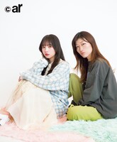 左から齊藤京子（日向坂46）、ヒコロヒー。