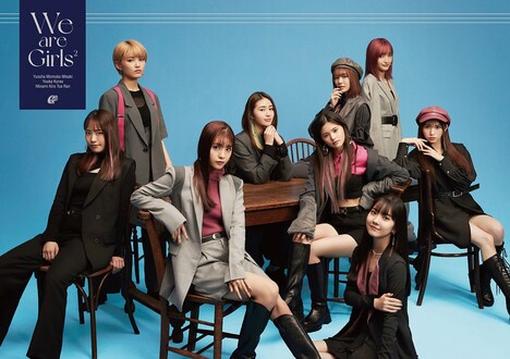 Girls2「We are Girls2」初回限定ダンス盤ジャケット