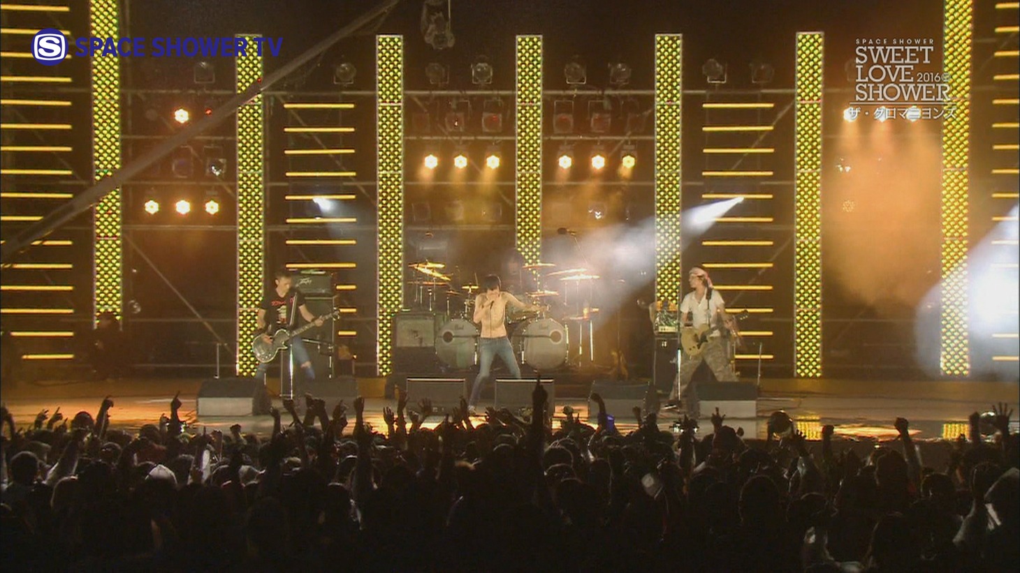 スペースシャワーTV「アンコールアワー ザ・クロマニヨンズ特集」より。