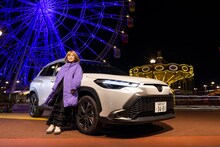 企画「COROLLA CROSS 100 ways」に参加するさとうもか。