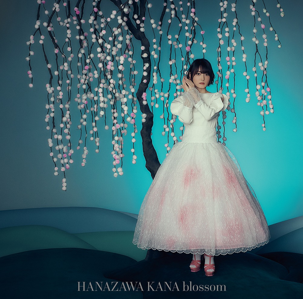 花澤香菜「blossom」初回限定盤ジャケット