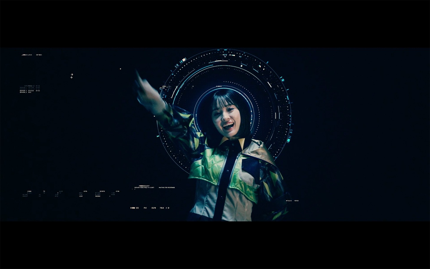 TEAM SHACHI「HORIZON」ミュージックビデオより。