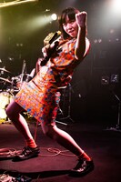 よよよしえ（G）（Photo by Monkee Music Media）