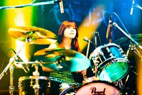 かほキッス（Dr）（Photo by Monkee Music Media）