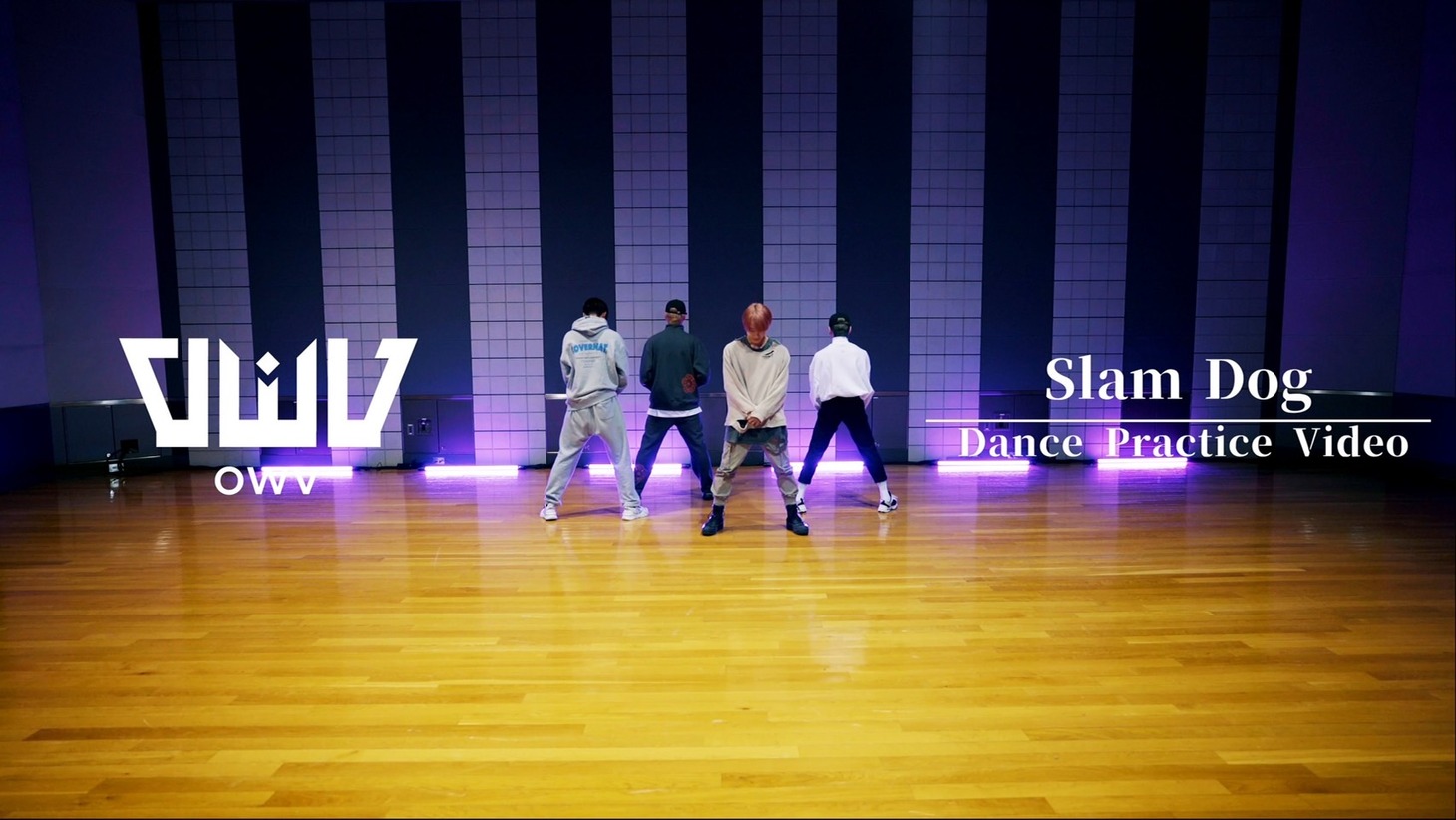 OWV「Slam Dog」ダンスプラクティスビデオより。