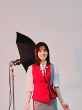 山下美月（メイキングカット）