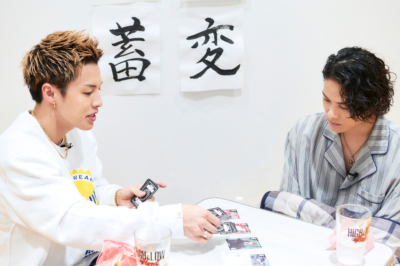 1月28日（金）公開の番外編その2ではRIKUさんのマジックショーと2人がファンからの質問に答える様子をお届けします。