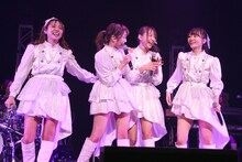 「転校少女*『THE LAST LIVE ～With You～』」の様子。