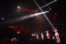 「転校少女*『THE LAST LIVE ～With You～』」の様子。