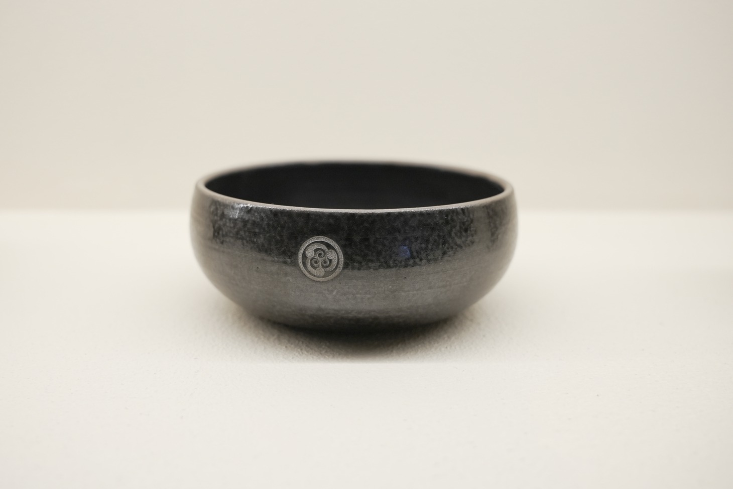 月見玉座 / Stephen Clase