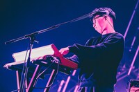 前田恭介（B / androp）（Photo by TAICHI NISHIMAKI）