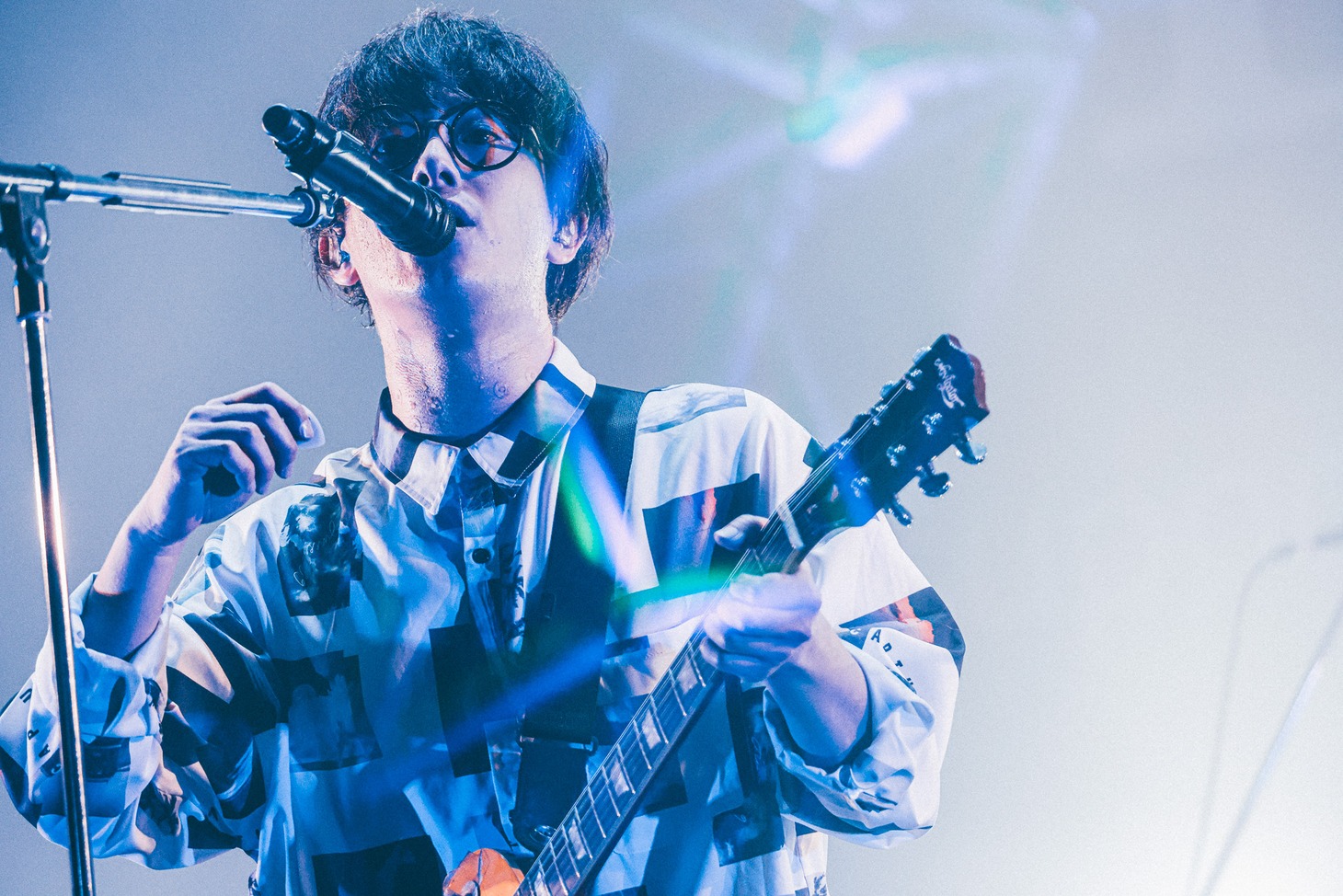 田邊駿一（Vo, G / BLUE ENCOUNT）（Photo by TAICHI NISHIMAKI）