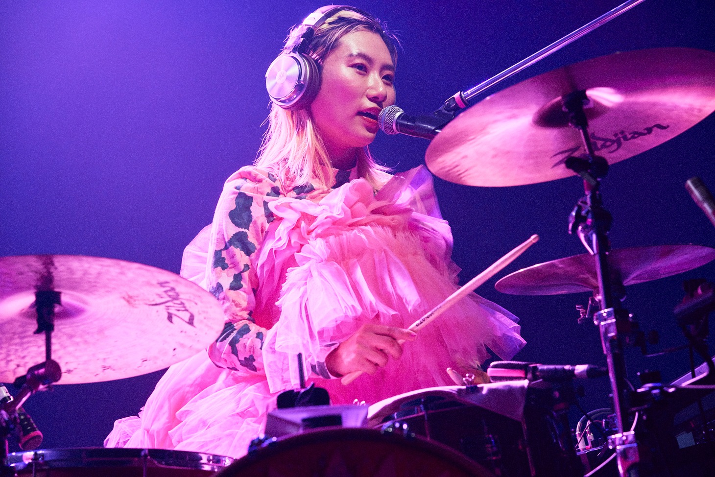ユナ（Dr, Cho）（Photo by Yoshio Nakayoshi）