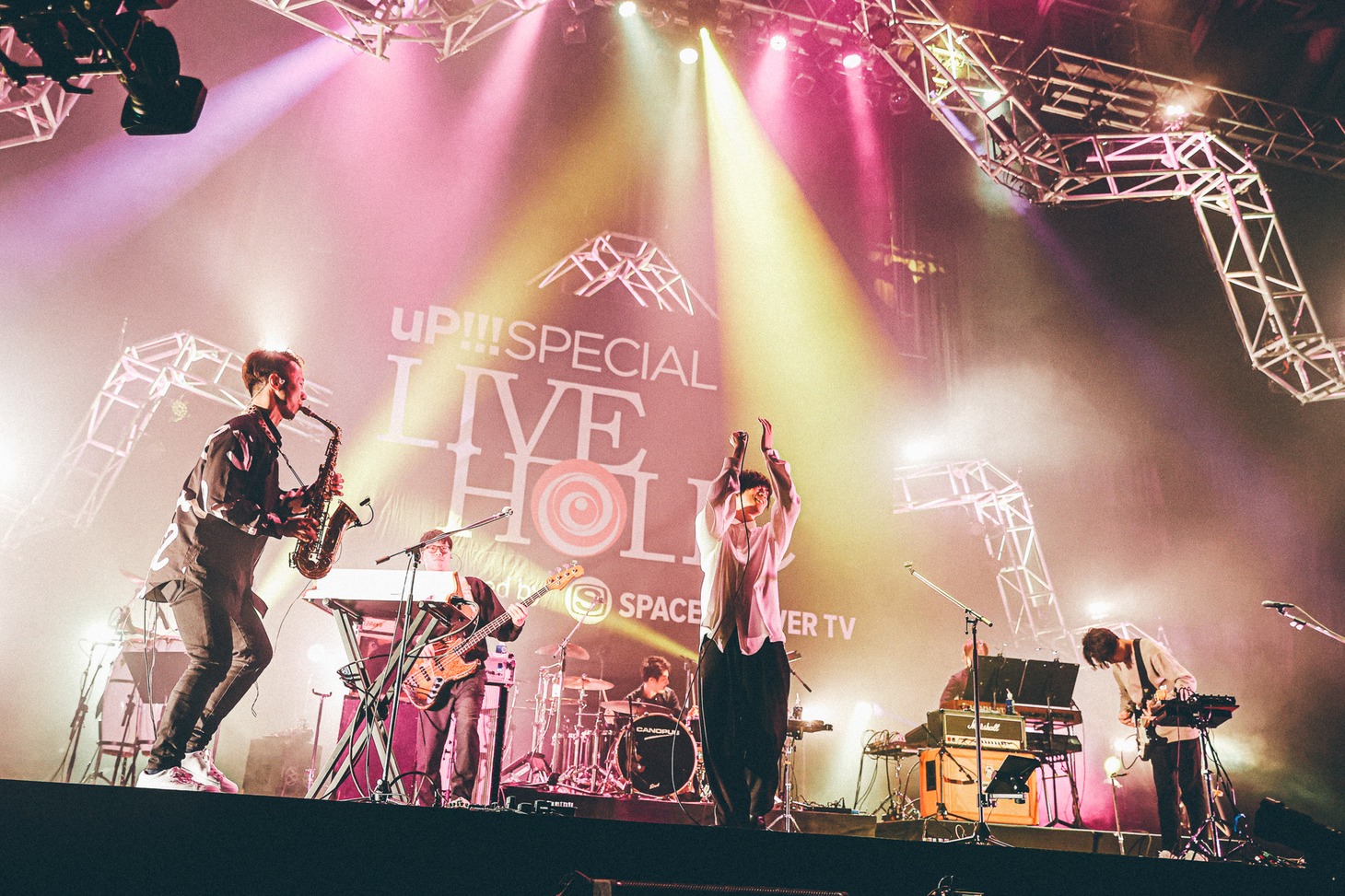 androp（Photo by TAICHI NISHIMAKI）