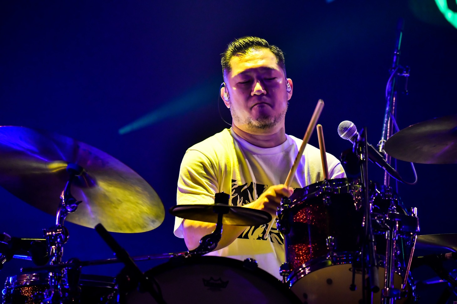 亀井亨（Dr / GRAPEVINE）（Photo by AZUSA TAKADA）