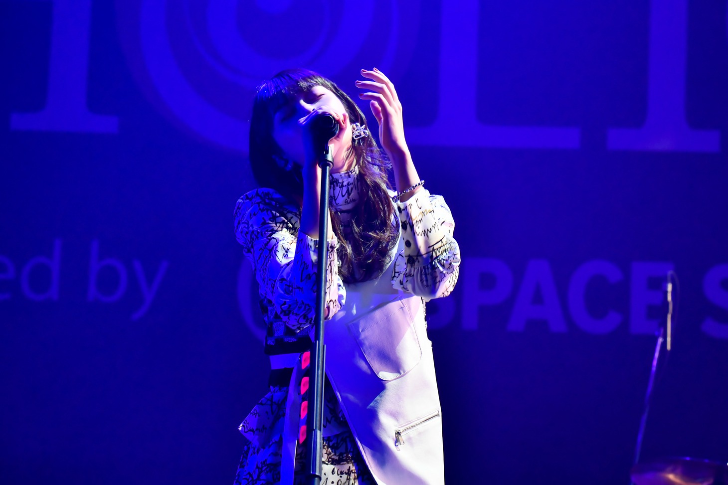 長屋晴子（Vo, G / 緑黄色社会）（Photo by AZUSA TAKADA）