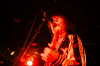 開（Vo, G / インディアカヌー）（撮影：るなこさかい）