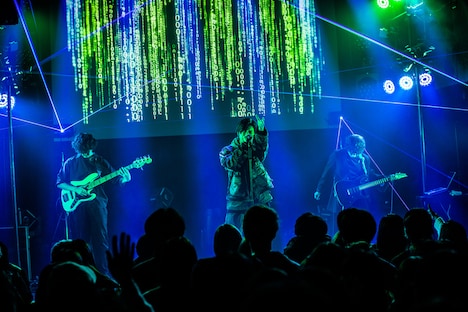 Who-ya Extended（撮影：冨田味我）