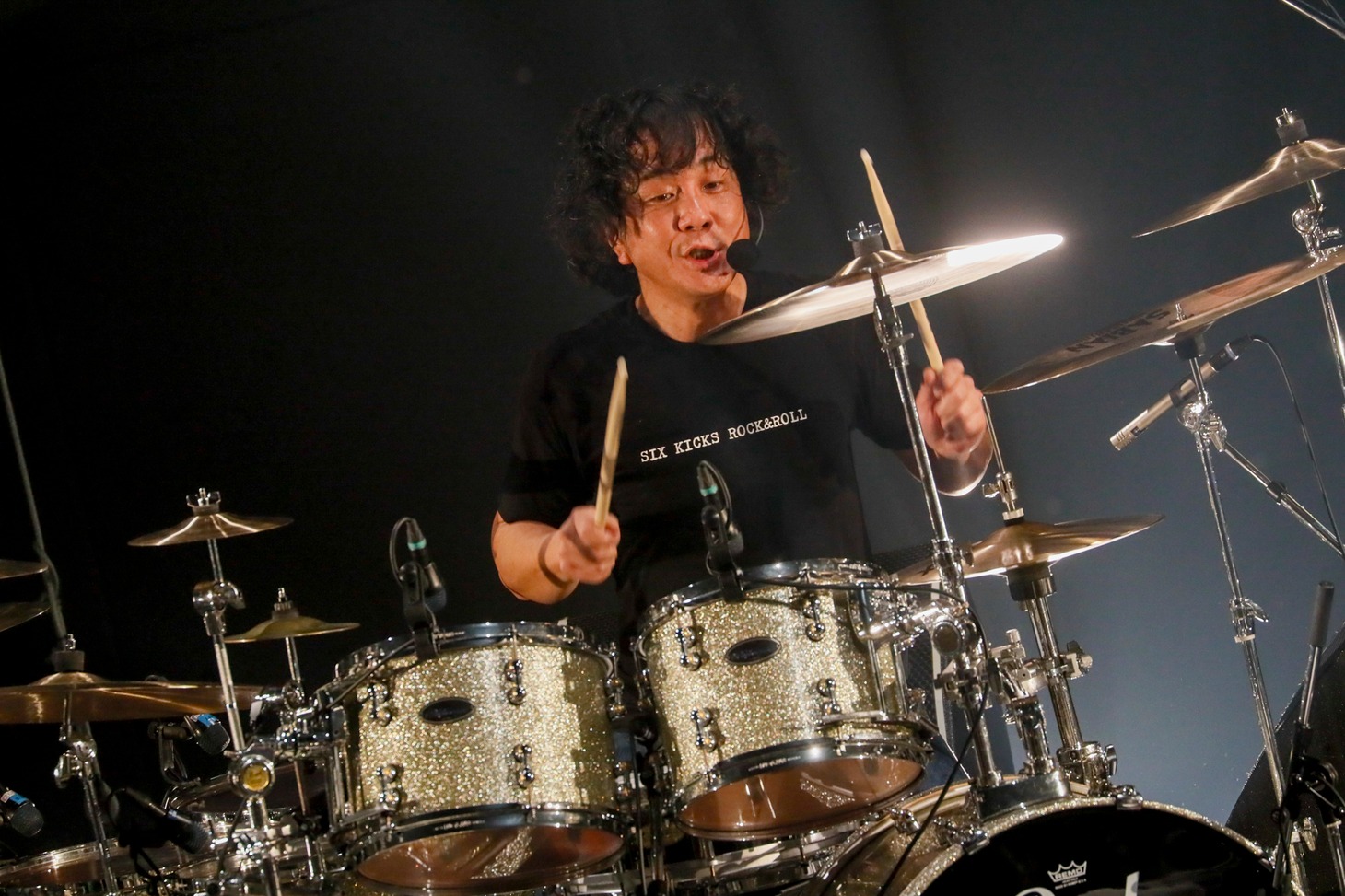 桐田勝治（Dr）（撮影：柴田恵理）
