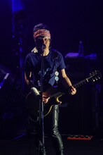 真島昌利（G）（撮影：柴田恵理）